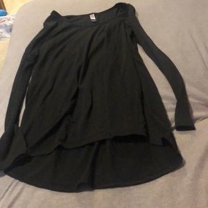 RARE plain Black long sleeve tunic
